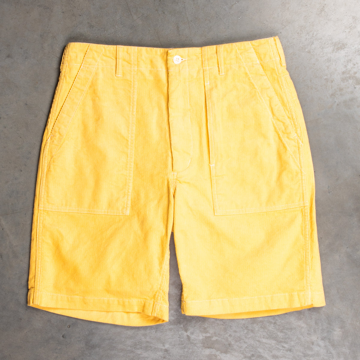 CENTUKE Pastel Yellow Solid Color Men's Running Shorts with