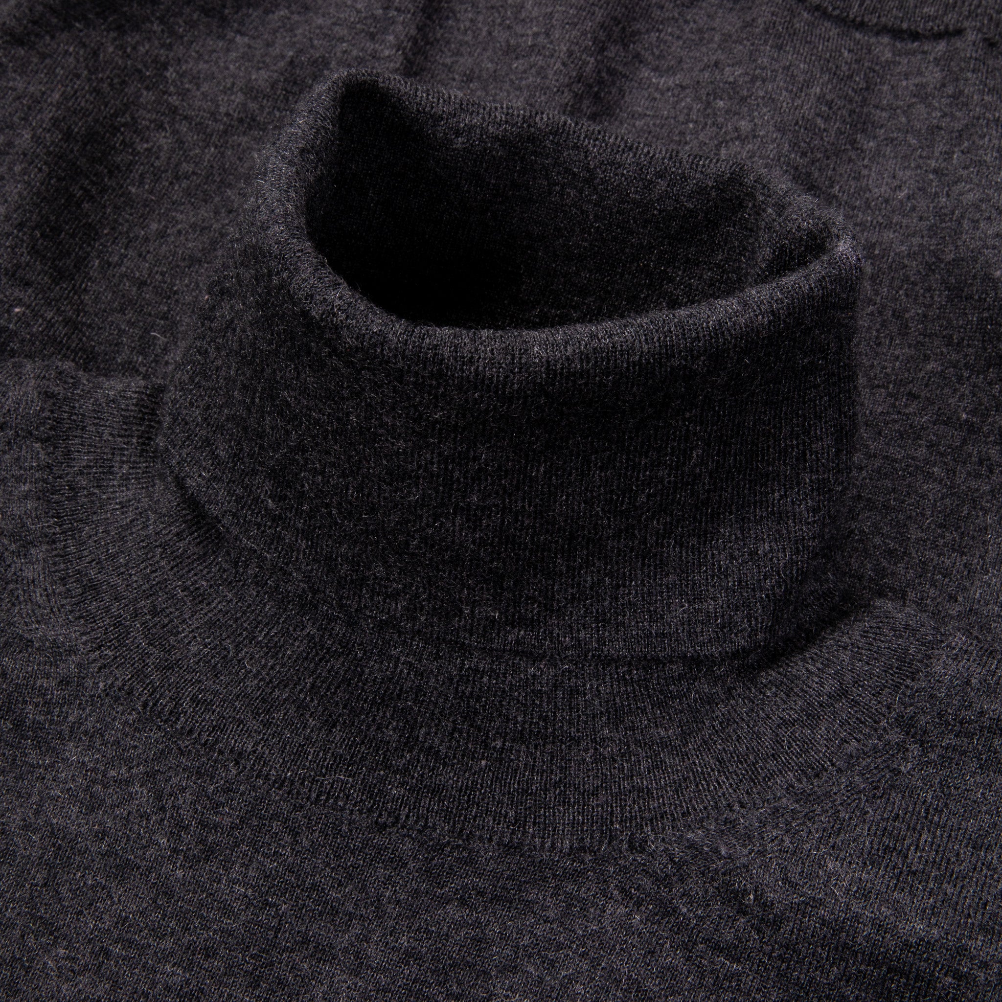 Drumohr Luxury 30G Cashmere Roll Neck Grigio Antracite