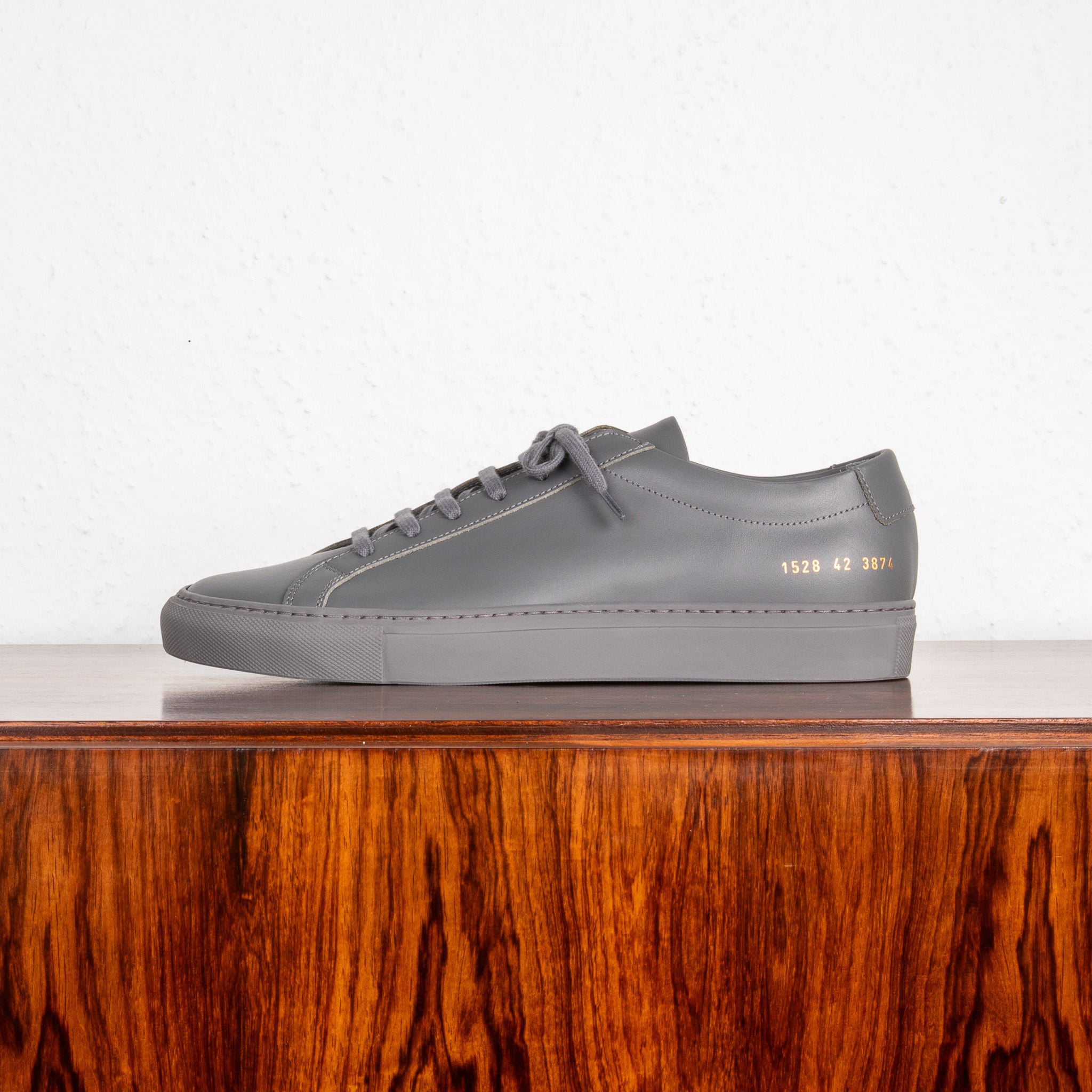 Common projects canvas achilles best sale