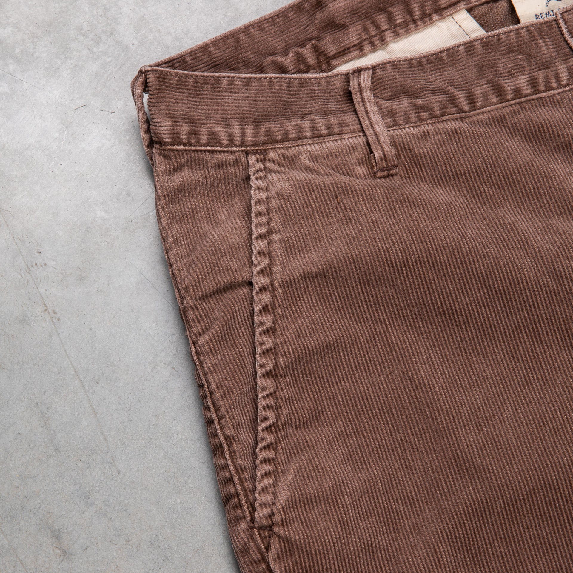 Remi Relief Corduroy Shorts Brown – Frans Boone Store