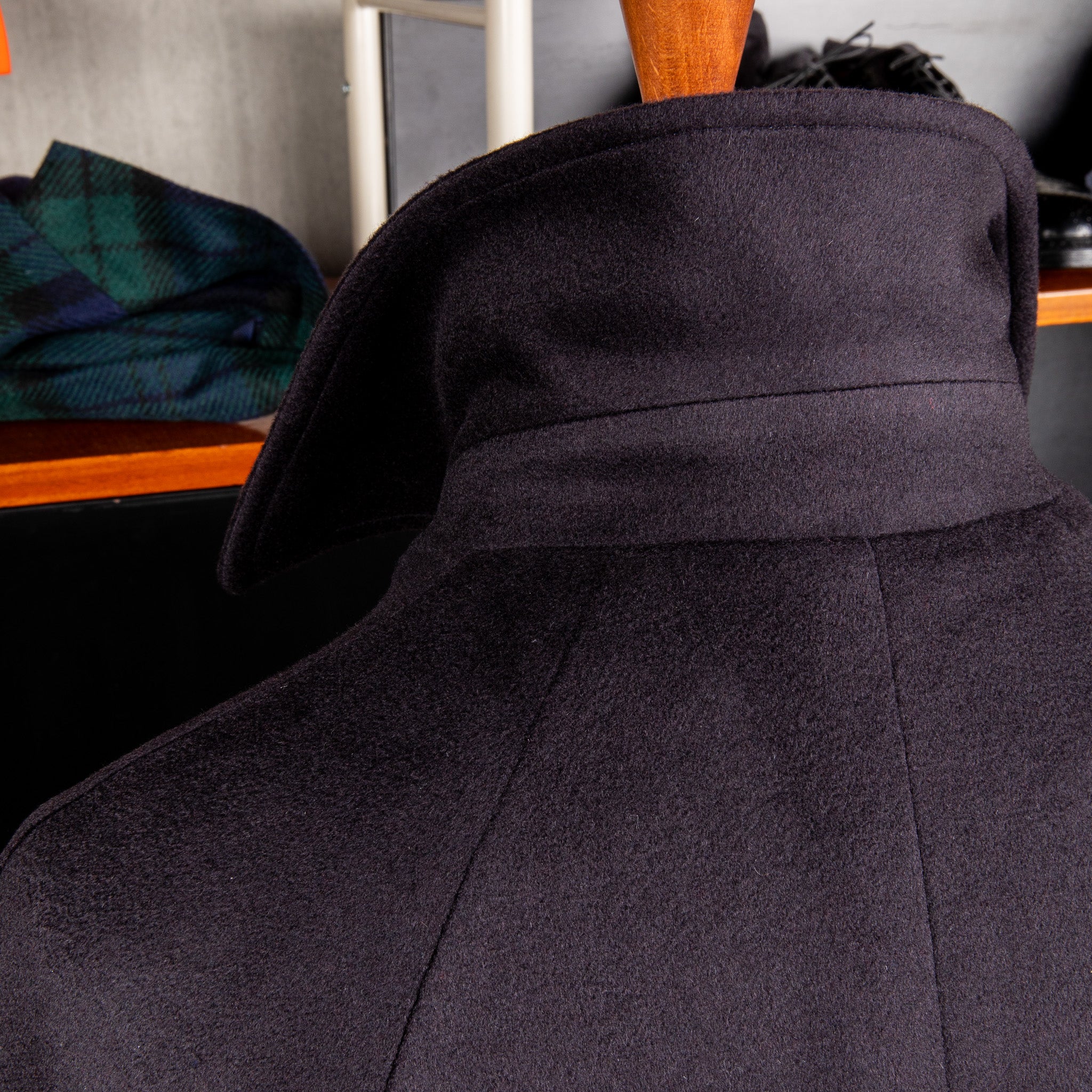 De Petrillo Cashmere Single Breasted Overcoat Navy per Frans Boone