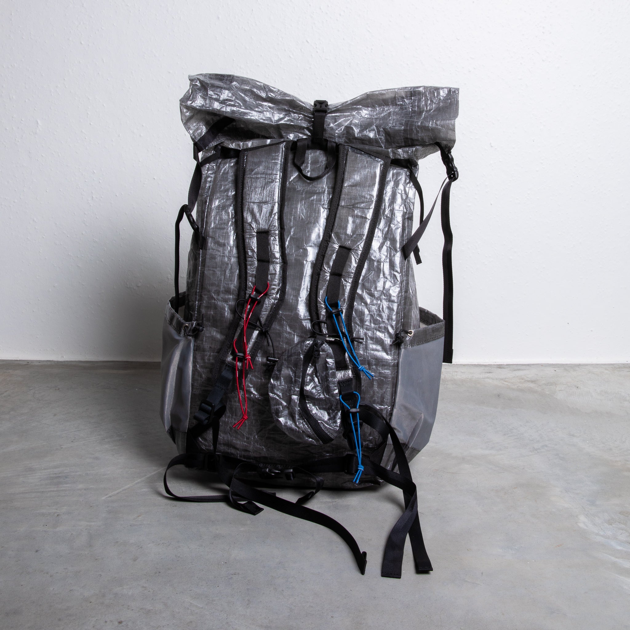 And Wander Dyneema Backpack Charcoal – Frans Boone Store