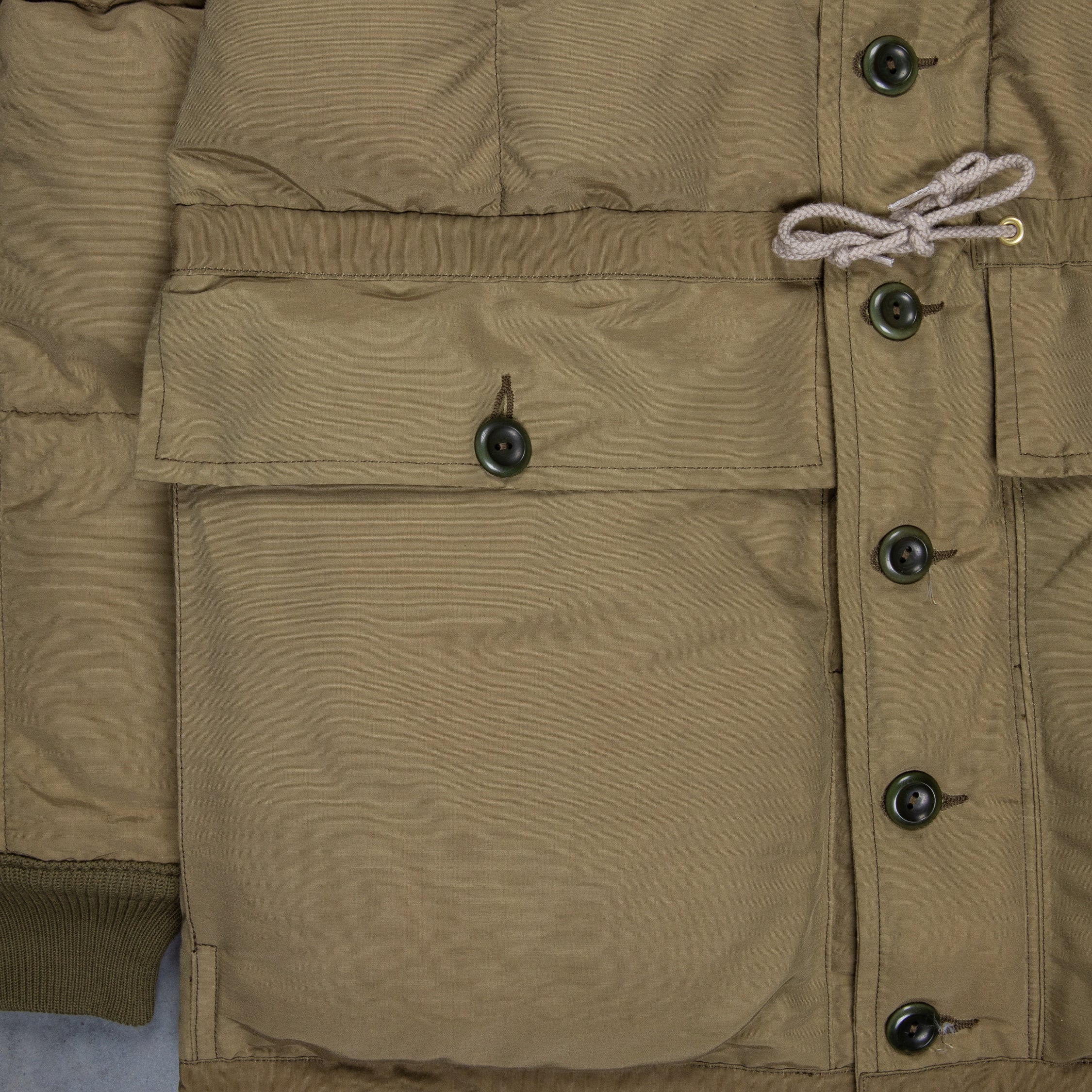 The Real McCoy&#39;s Cotton / Nylon Hooded Down Jacket Olive