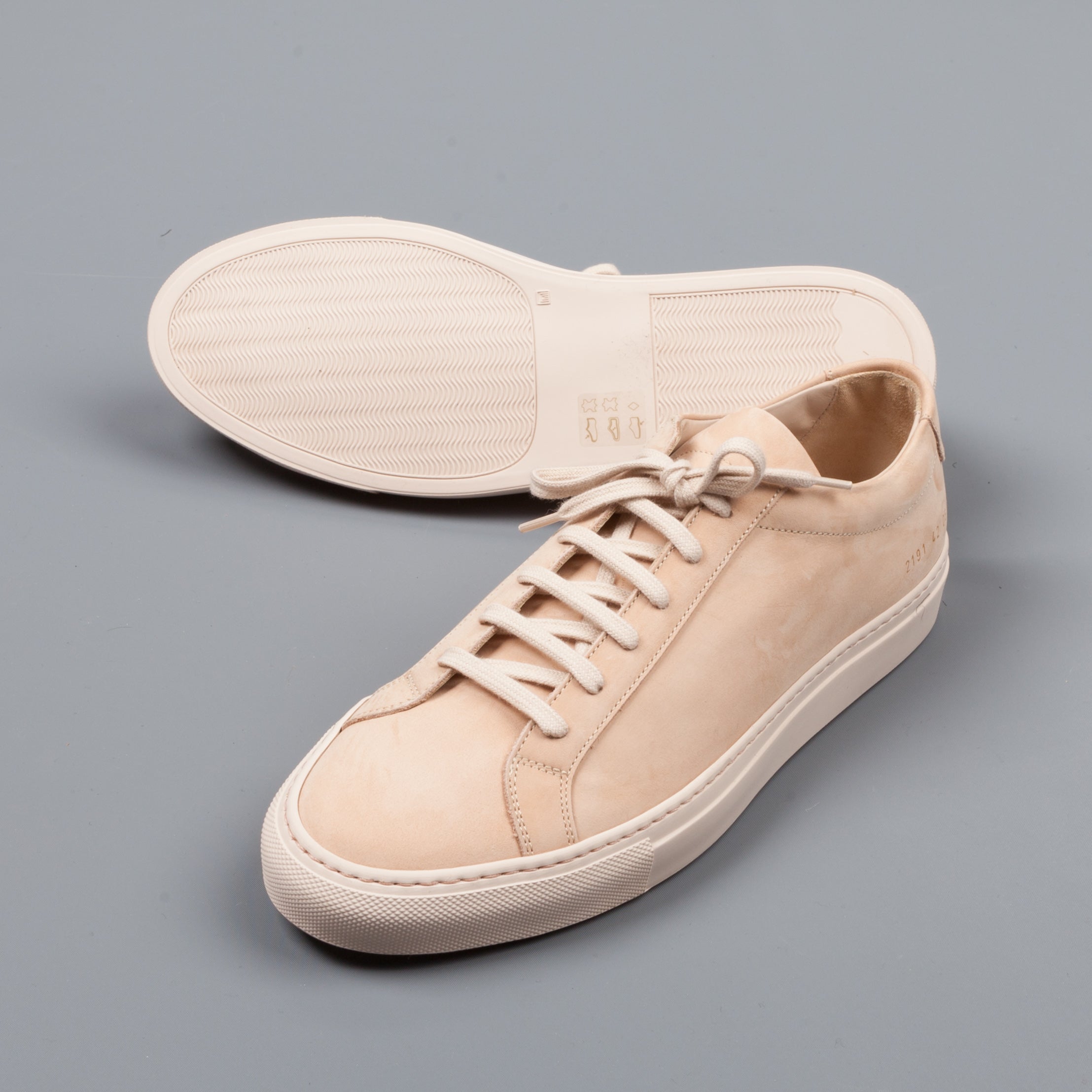 Common Projects Original Achilles Low Nabuck Nude – Frans Boone Store