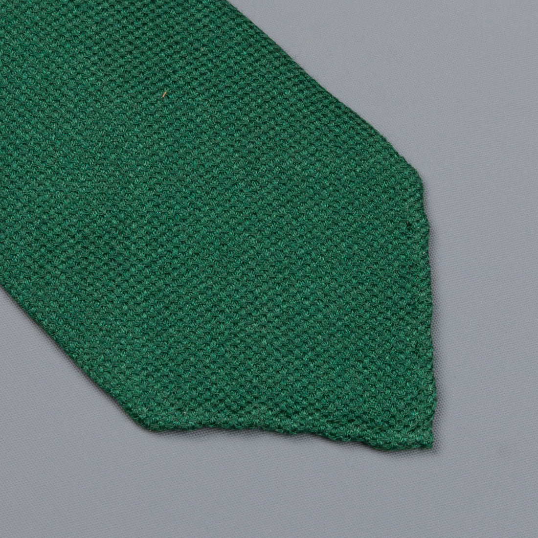 Drake's untipped tie wool/cashmere/silk blend green