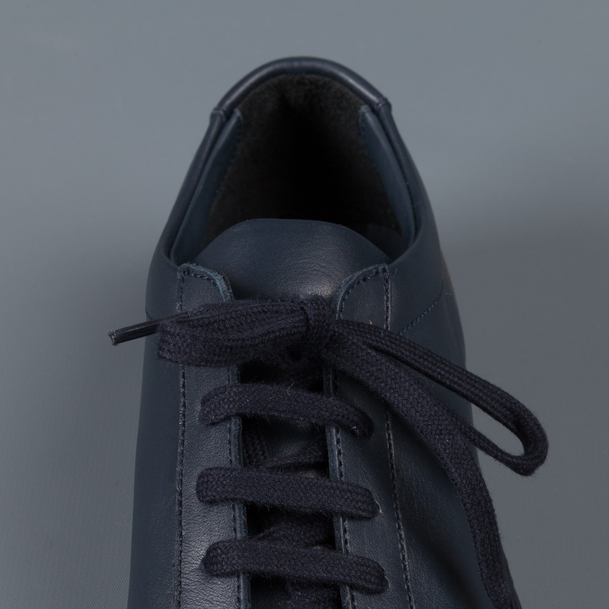 Common projects achilles on sale navy